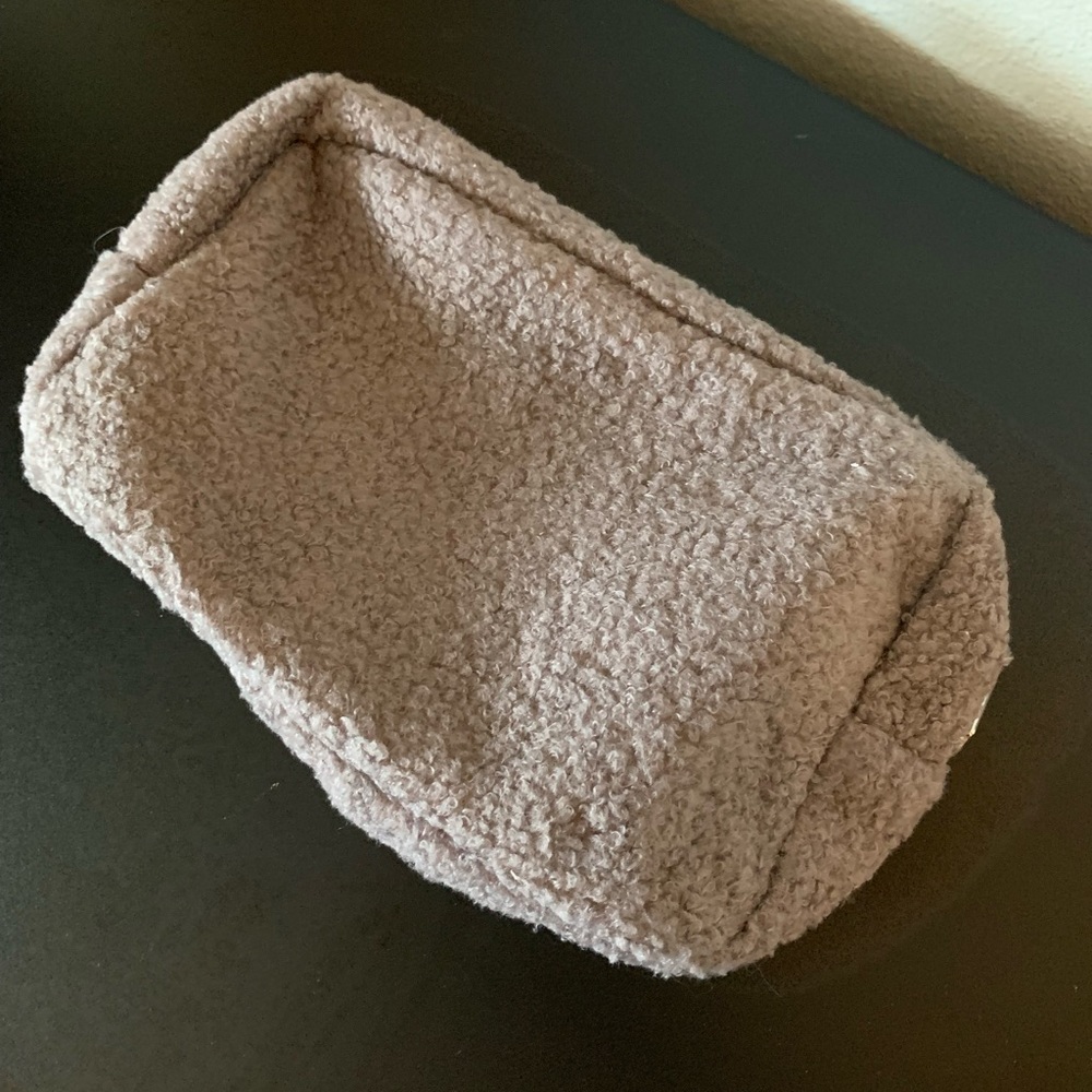 🐑Gray Tote/Make up bag🐑